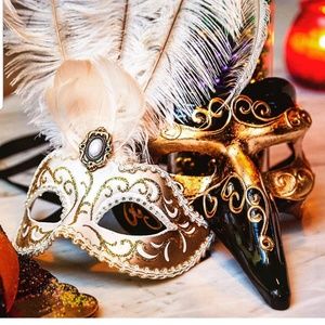 Meet your Posher, Regina